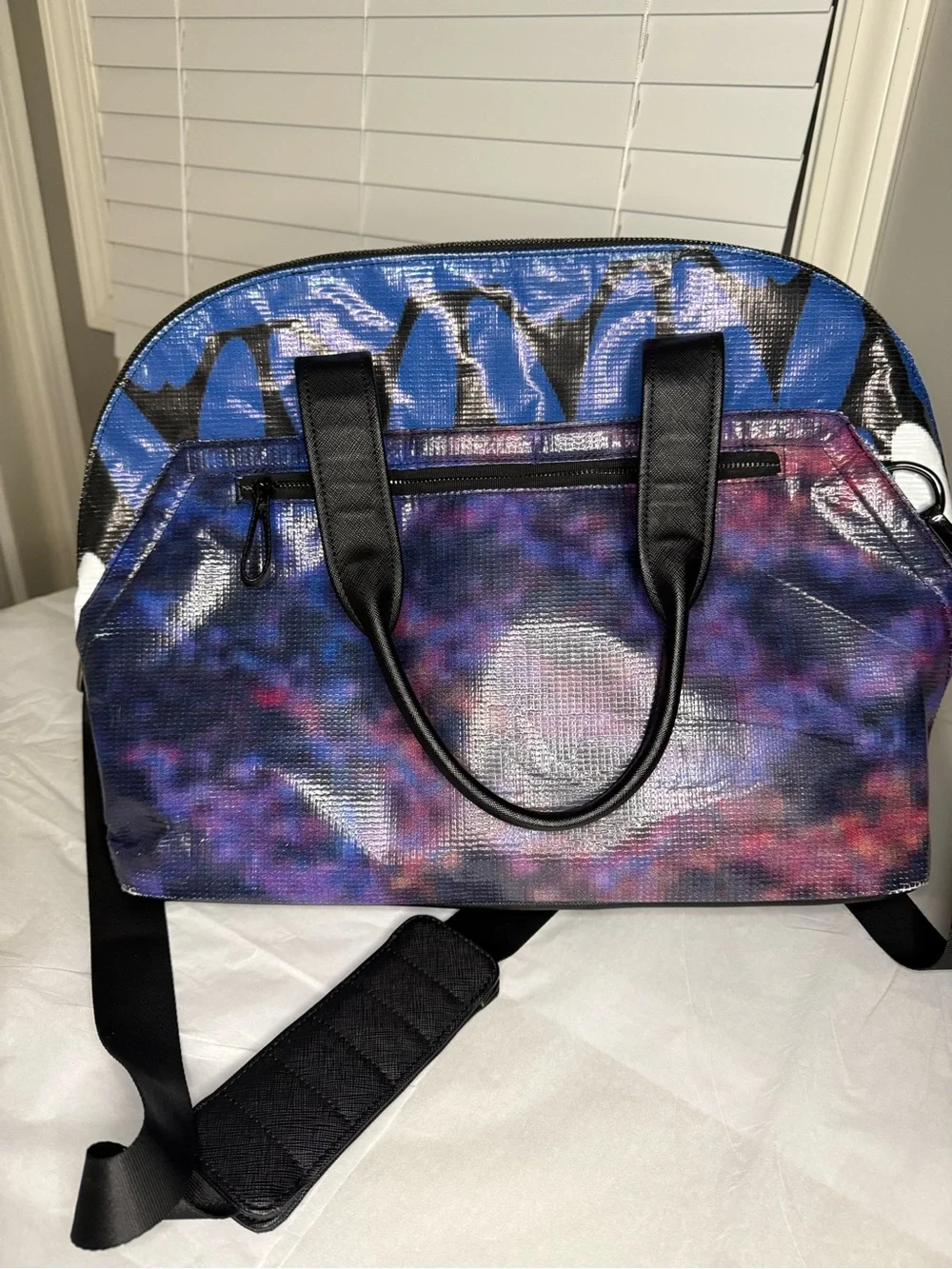 Rareform Recycled Billboard Tote Bag Blue White Convertible Travel Tote